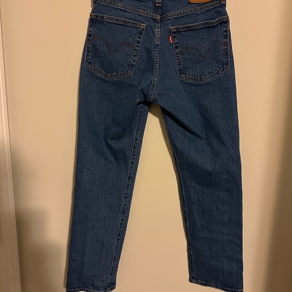 Levi’s Wedgie crop straight leg medium wash jean size 25 no flaws very - Picture 3 of 8
